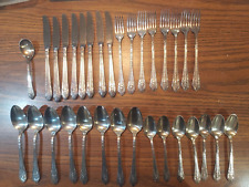 1847 Rogers Bros Marquise Silverplate Flatware 32- Pieces Discontinued Vintage picture