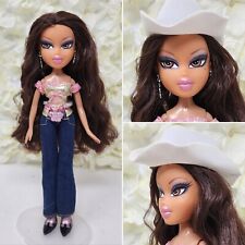 MGA Bratz Cowgirlz Yasmin Doll Brats Brat In Second Outfit Western (Small Flaw) picture