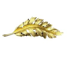Vintage Coro 1961 brooch gold tone leaf signed pin picture