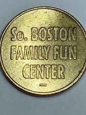 VINTAGE So. BOSTON FAMILY FUN CENTER VIDEO GAME ARACDE TOKEN - RARE - LOOK picture
