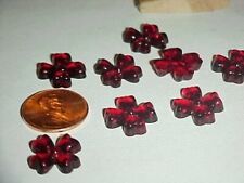 24 ANTIQUE 1940'S GERMAN US ZONE GLASS RUBY 15mm. CLOVER FLOWER CAMEOS L301 picture