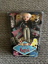 Bratz: Welcome to Fabulous Starring Cloe Vintage 2005 New Box Damaged picture