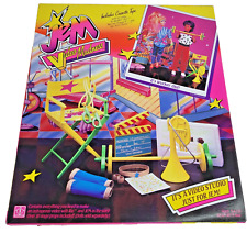 1986 JEM & THE HOLOGRAMS Studio Set VIDEO MADNESS IT’S WORKIN OUT NIB Hasbro picture