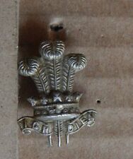 Prince of Wales's Leinster Regiment (Royal Canadians) collar badge genuine picture