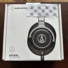 Audio-Technica ATH-M70X Closed-Back Dynamic Professional Monitor Headphones picture