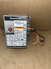 Honeywell Oil Burner Control 120V 45sec R8184G1286 picture