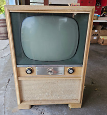 Vintage 1960's Admiral Super Cascode Television...AS-IS .. complete and RARE picture
