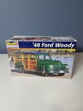 Revell 1948 Ford woody model kit 85-2540 picture