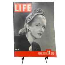 Life Magazine October 11 1943 Eleanor Roosevelt Visits the South Pacific picture