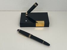 Vintage Montblanc Meisterstuck 146 100% Authentic 14kt Gold Pen & Holder picture