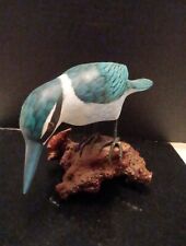 Vintage Folk Art Hand Carved Wooden Kingfisher Bird Hand Painted.  Beautiful  picture