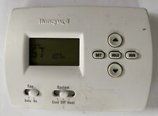 Honeywell PRO 4000 5-2 Day Programmable Heat / Cool Thermostat TH4110D1007 picture
