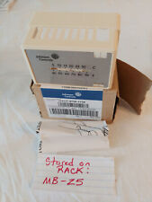 Johnson Controls T-4756-1738 Pneumatic Thermostat Cover picture
