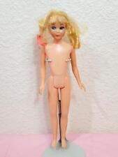 Vtg Mod TNT Skipper Doll 1969 1970 Blonde SAUSAGE CURLS Bend Leg Barbie Sister picture