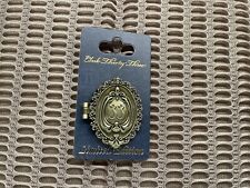 CLUB 33 SPECIAL HINGED WALT DISNEY PORTRAIT PIN- Limited Edition 2000 Sold Out picture