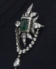 Stunning Art Deco Flower Design 925 Silver Shiny White CZ & Emerald Brooch Pin picture