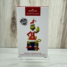Hallmark Keepsake 2015 Holiday Ornament Grinch Peekbuster Magic Motion Activated picture
