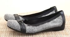 Clarks Collection Women's Loafers Flat Shoes Size 8 Gray picture