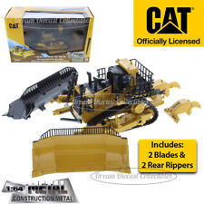 CAT CATERPILLAR D11T DOZER W/ 2 BLADES & REAR RIPPERS 1:64 DIECAST MASTERS 85637 picture