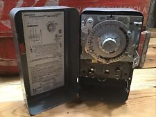 Paragon Mechanical Defros Timer Model 8045-00 Series picture