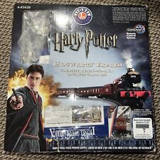 Harry Potter - Hogwarts Express Lionel Train Set -  RARE -  6-83620 - Excellent picture