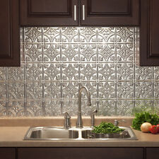 Fasade 18in x 24in Traditional Style/Pattern #1 Backsplash Panel picture