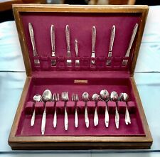 Large 30 Pc. Vtg. WM Rogers & Sons Silverplate Flatware Set ~ Custom Craft & Box picture