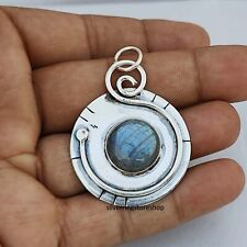 Pleasing Labradorite Gemstone 925 Sterling Silver Beautiful Gift Pendant RB.767 picture