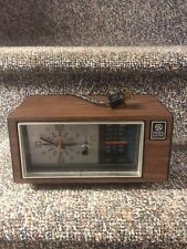 Vintage General Electric GE Model 7-4550C Alarm Clock AM/FM Radio picture