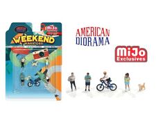 American Diorama Figures Weekend Warriors 2402 1/64 picture
