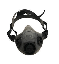 New Scott Safety Xcel Half Mask Reusable Respirator MEDIUM/LARGE 7421-113 picture