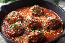 Freeze Dried Italian Style Cooked Beef Meatballs picture