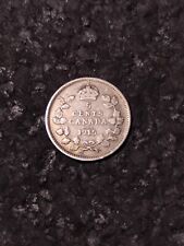 1915 Canada 5 Cents .925 Silver Coin Good Date  picture