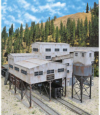 Walthers Cornerstone HO Scale Building/Structure Kit Diamond Coal Corp. Mine picture