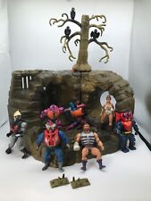 Fright Zone He-Man Masters of the Universe MOTU 1985 Mattel Playset EXTRA 7 FIGS picture