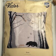 Vervaco Pillow Cover Kit Angled Clamping Stitch “Easy” Bear In Woods  “Bruno” picture
