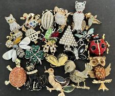 Vintage Smaller  Brooches Pins 1”-1.5” Lot Of 22~Signed & Unsigned~Stunning picture