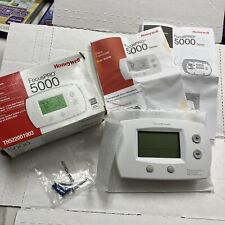 Honeywell FocusPRO 5000 - TH5220D1003 Low Voltage Wall Thermostat picture