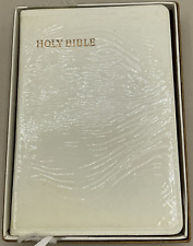 Vintage 1956 Holy Bible In Plastic, Original Box Fontana Reference Old & New  picture