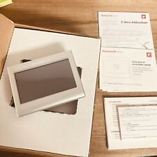 Honeywell Home Renew RTH9585WF/U Wi-Fi Smart Thermostat - Silver picture