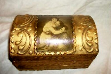 ITALIAN FLORENTINE GILT BOX 1930s GESSO DOME TOP MOTHER DAUGHTER PRINT VINTAGE picture