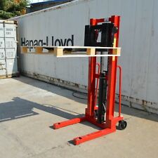 2Ton Hydraulic Manual Walkie Stacker Lifting Pallet Stacker Folk Lift Forklift picture