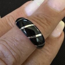 BEAUTIFUL VINTAGE ESTATE STERLING SILVER & CHANNEL SET ONYX BAND RING SIZE 8 picture