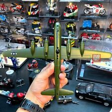 1: 144 US B29 Transport Aircraft Aerial Fortress Metal Model Green Decoration picture