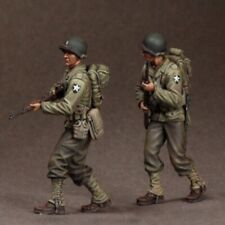 1/35 Resin Figures Model kit WW II US soldiers 2 man Unpainted Unassembled picture