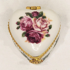 Adorable Vintage Porcelain Heart With Roses & Gold TrimTrinket Box Pillbox picture