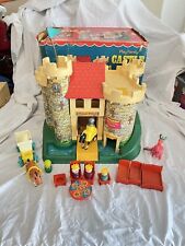 Vintage 1974 Fisher Price Little People Play Family Castle 993 Complete With Box picture