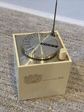 1969 Vintage Sony TFM-1837W 8 Transistor FM Radio - Tested/Working picture