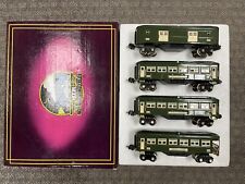 + MTH O Gauge Tinplate Two Tone Green 600 Series 4-Car Passenger Set MT-1024 picture