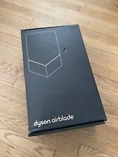 Dyson Airblade V Automatic Hand Dryer HU02 100-120V - White $949 MSRP picture